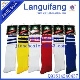 Rayas calcetín de fútbol personalizado en varios colores