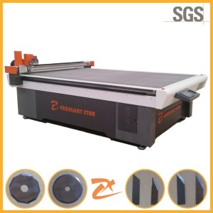 Cutting machine for any flexible material