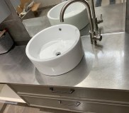 European Style Stainless Steel Bathroom Vanity with Highly Waterproof Function