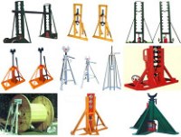 Hydraulic lifting ladder typr cable stand