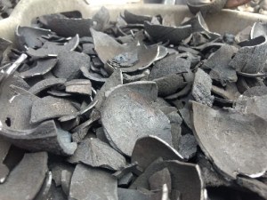 Carbón vegetal 100% puro de cáscara de coco natural a la venta