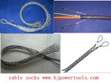 Cable pulling socks