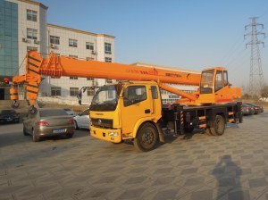 Truck crane cargo crane