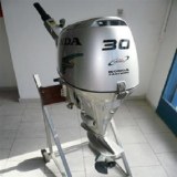 Slightly Used Honda 30HP 4-Stroke Outboard Motor Engine