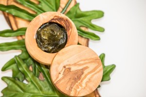 Jabón negro: un tesoro con múltiples virtudes