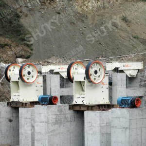 New type high quality mining equipment rock crusher jaw crusher