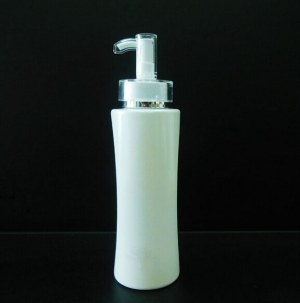 Plastic lotion bottle, plastic pump bottle, shower cream bottle