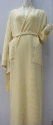 Cashmere robe