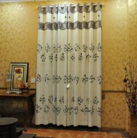 Tejido de cortina bordado