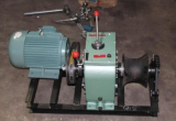 Winch by manpower, cable winch