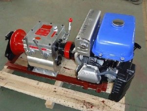 Cable tractor winch, cable trailer winch