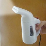 2014 New Handheld Travel Mini Garment Steamer Manufacturer FCL-H05 with CE/RoHS/ETL